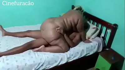 VLXX