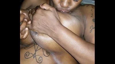 VLXX
