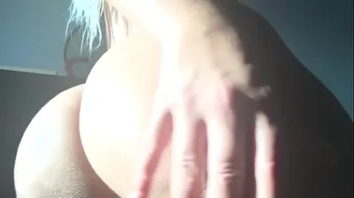 VLXX