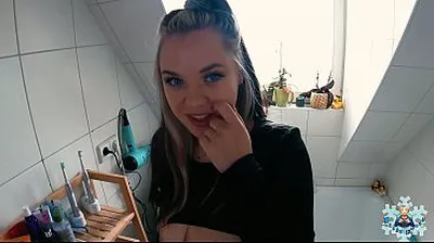 VLXX