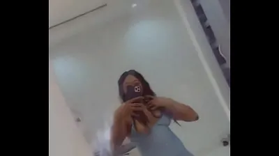 VLXX