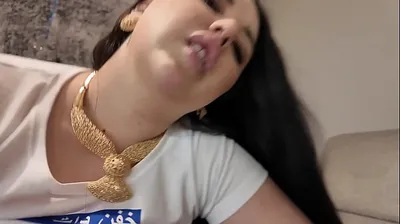 VLXX
