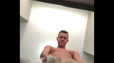VLXX