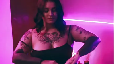 VLXX