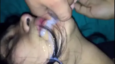 VLXX