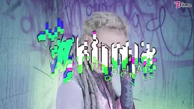 VLXX