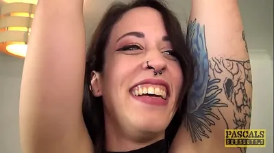 VLXX