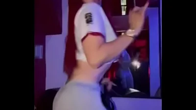 VLXX
