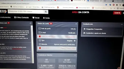 VLXX