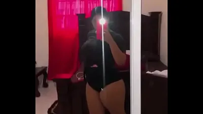 VLXX