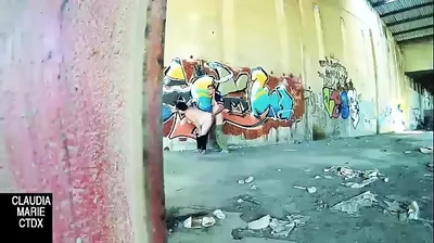 VLXX