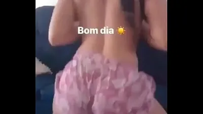 VLXX