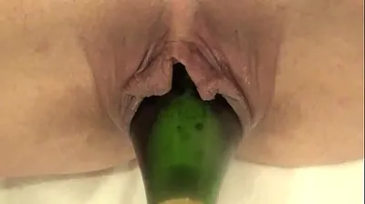VLXX