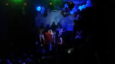 VLXX