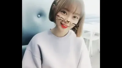 VLXX
