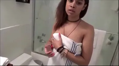 VLXX