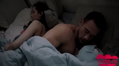 VLXX