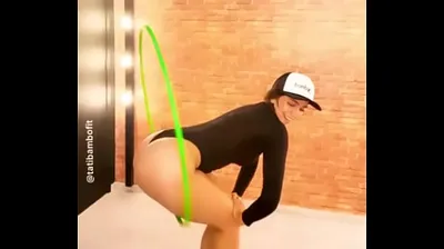 VLXX