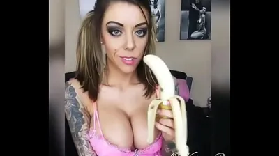 VLXX