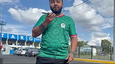 VLXX