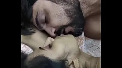 VLXX