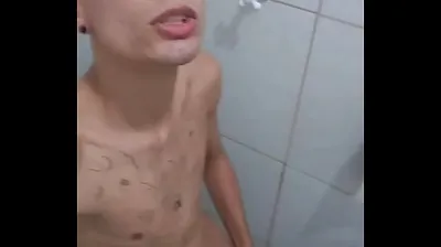 VLXX