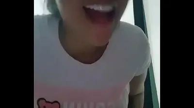 VLXX