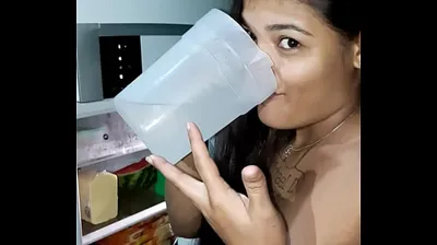 VLXX