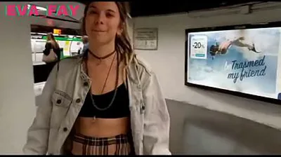 VLXX