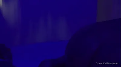VLXX