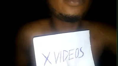 VLXX