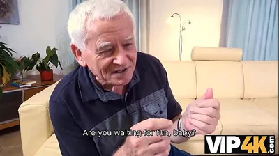 VLXX