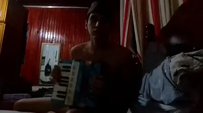 VLXX