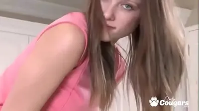 VLXX