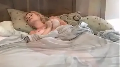 VLXX