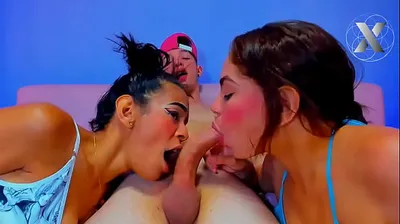 VLXX