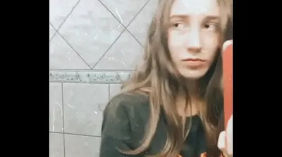 VLXX