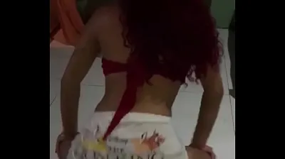 VLXX