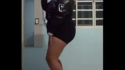 VLXX