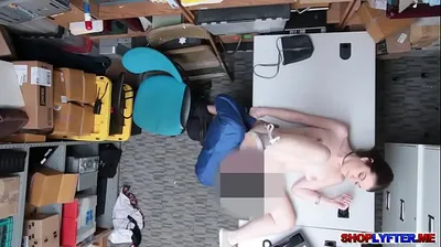VLXX