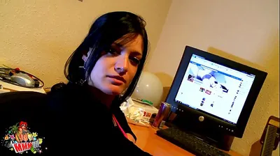 VLXX
