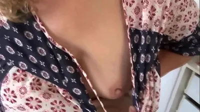 VLXX