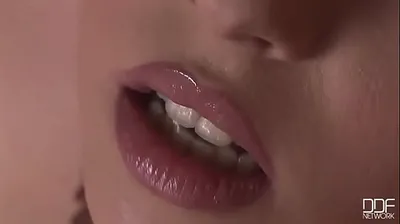 VLXX