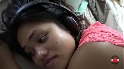 VLXX