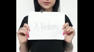 VLXX