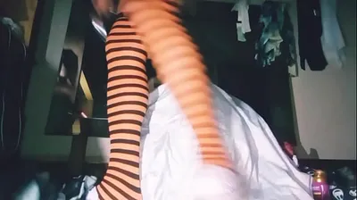 VLXX