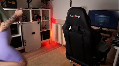 VLXX