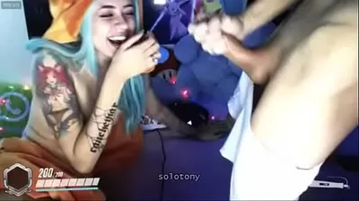 VLXX