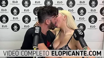 VLXX