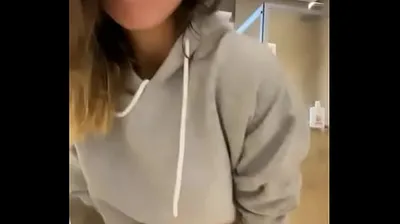 VLXX